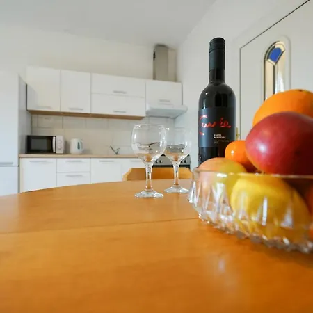 Apartamento Sara