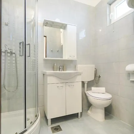 Apartamento Sara *